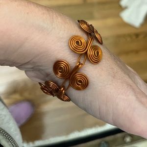 3/$30  vintage Copper swirls bracelet